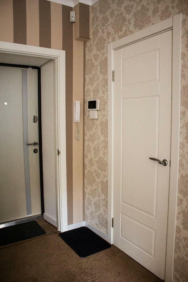 Charming City Center Flat L Self Check-In Kiev Exteriör bild