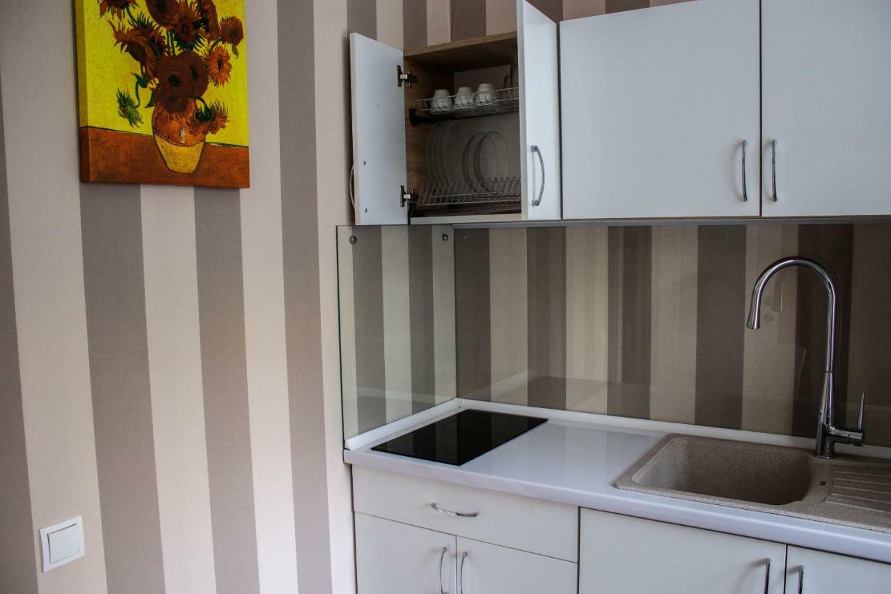 Charming City Center Flat L Self Check-In Kiev Exteriör bild