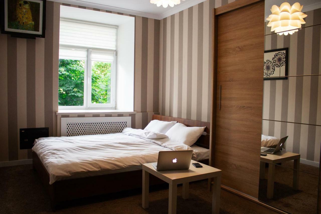 Charming City Center Flat L Self Check-In Kiev Exteriör bild